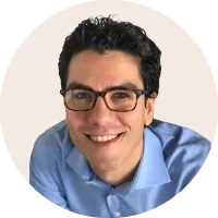 Dr. Diego Salinas